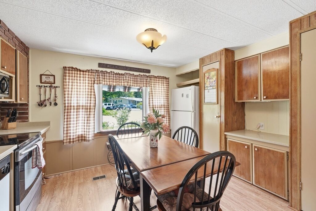 Property Photo:  29-5 South Meadow Village  MA 02330 