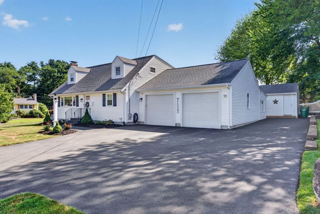 Property Photo:  81 Juniper Dr  MA 02062 