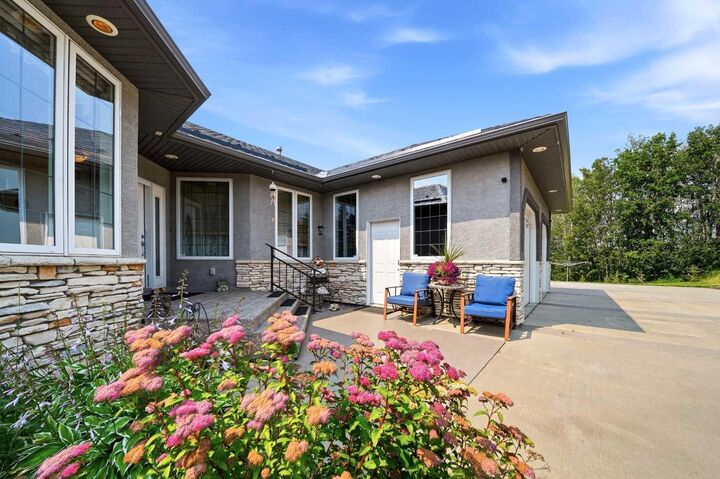 Property Photo: 420068 Highway 771 29 AB T0C 2J0