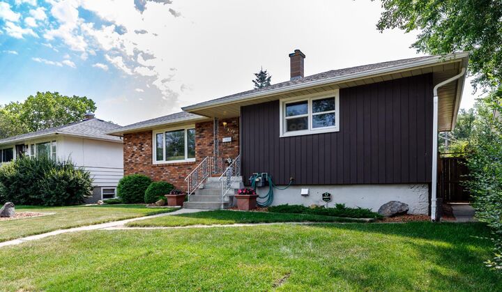 Property Photo: 4133 40 Street AB T4N 1A5