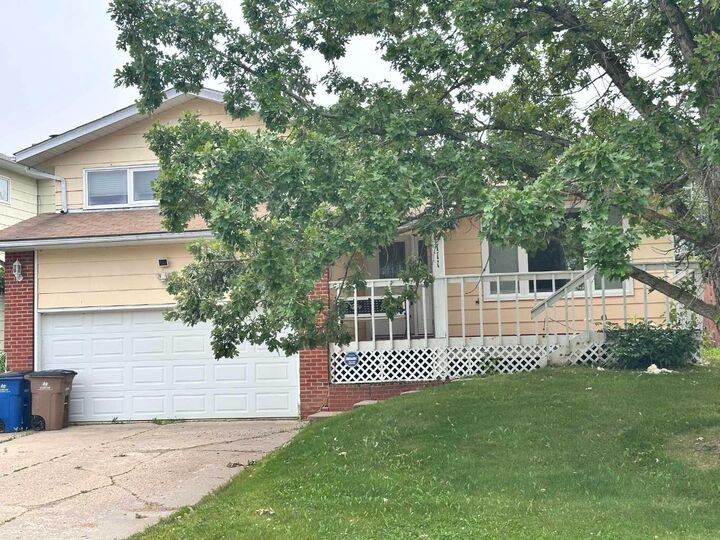 Property Photo: 9111 97 Avenue AB T0A 2C0