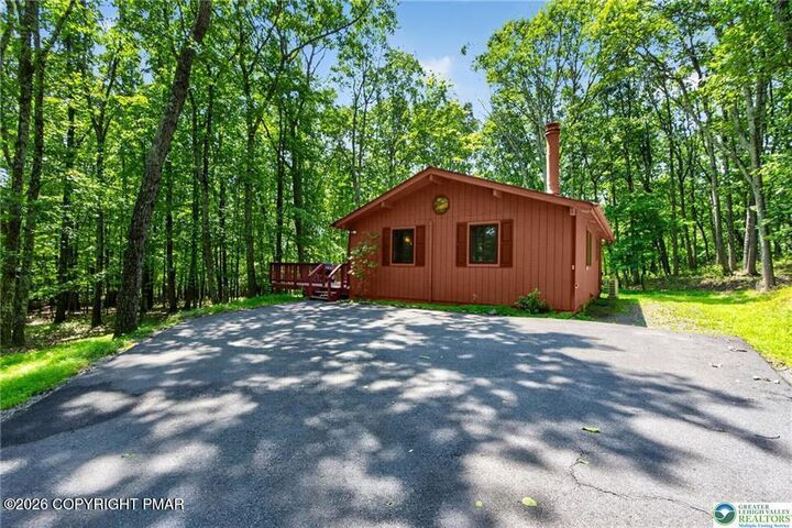 Property Photo:  1137 Grand Mesa Drive  PA 18353 