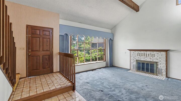 Property Photo:  4233  192nd Court SE  WA 98027 