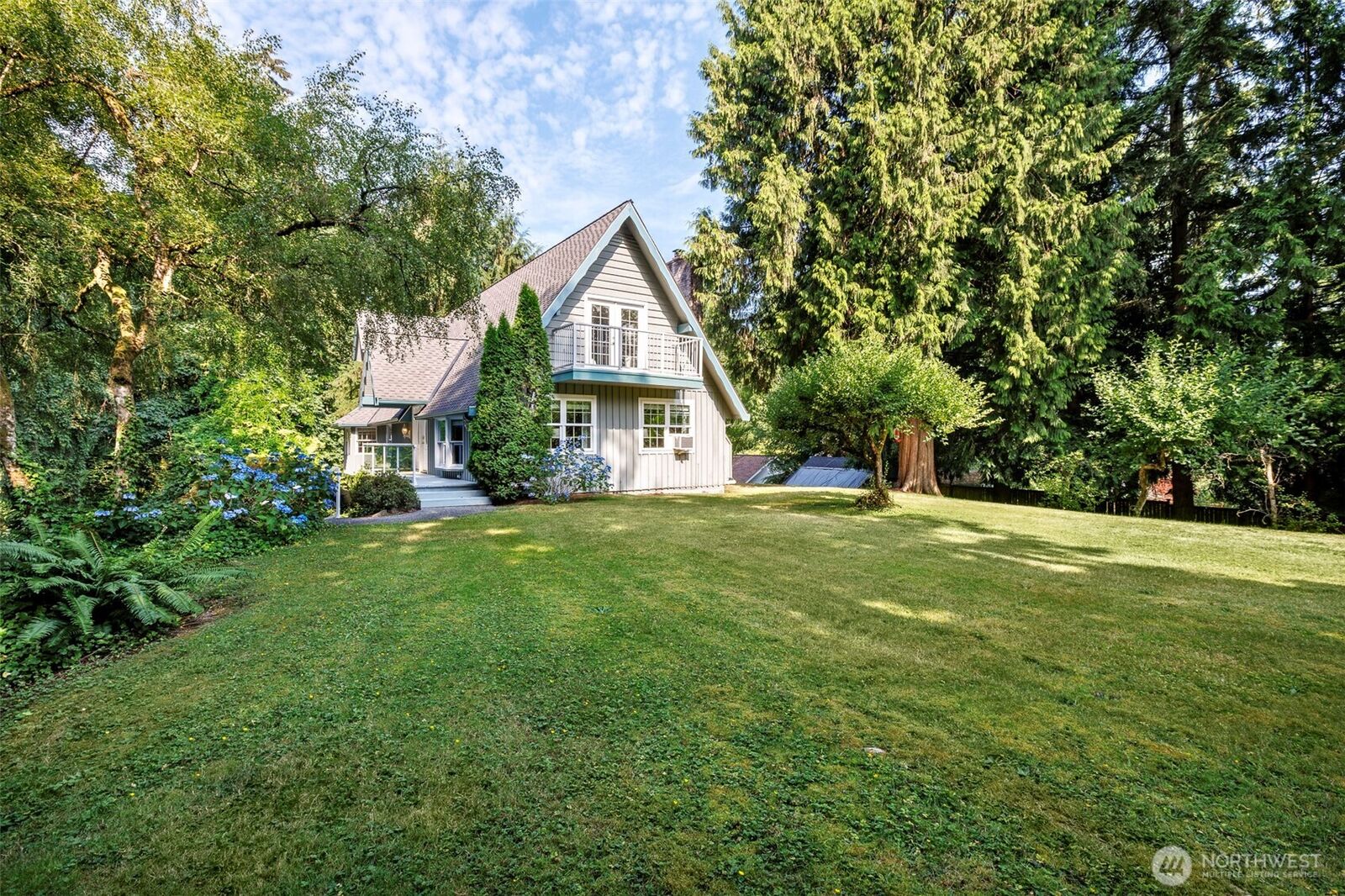 Property Photo:  23200  19th Avenue SE  WA 98021 