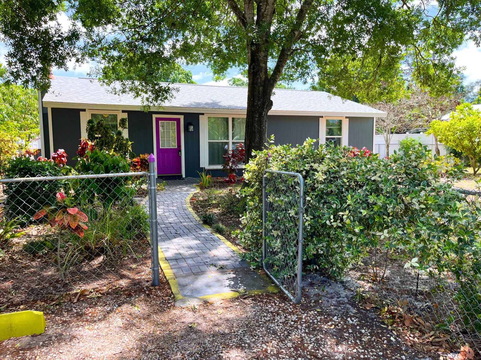Property Photo: 2046 54th Avenue FL 32966