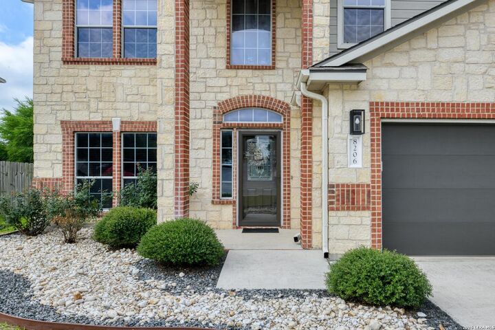 Property Photo:  8206 Valley Wl  TX 78249 