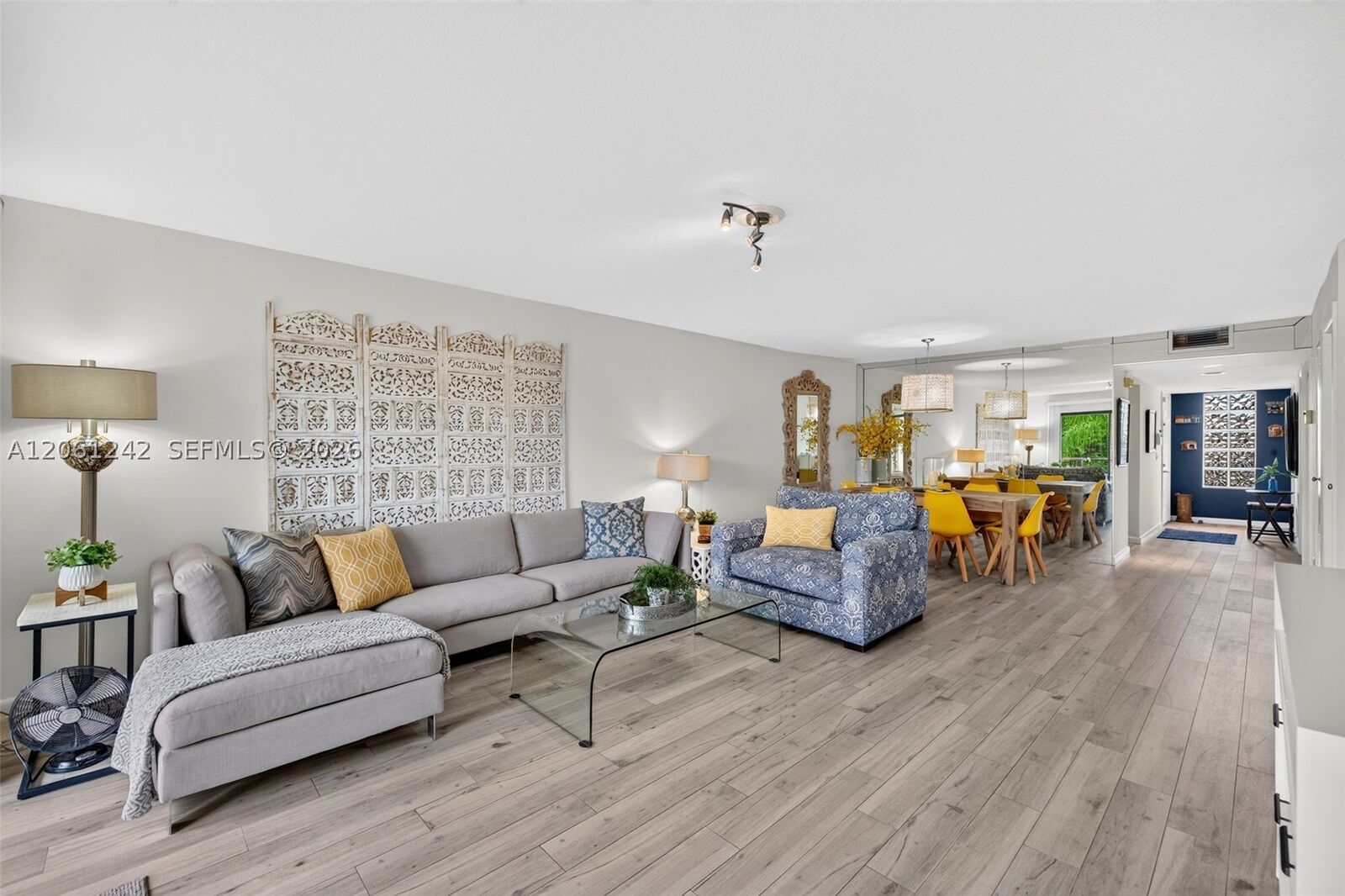 Property Photo:  16431 Blatt Blvd 202  FL 33326 
