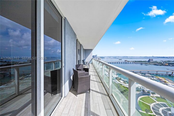 Property Photo: 50 Biscayne Blvd 4706 FL 33132