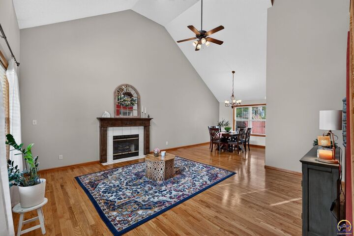 Property Photo:  5720 SW Westport Cir  KS 66614 