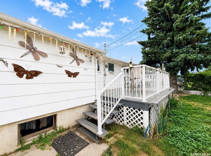 Property Photo: 215 Ash Street SK S0L 2N0