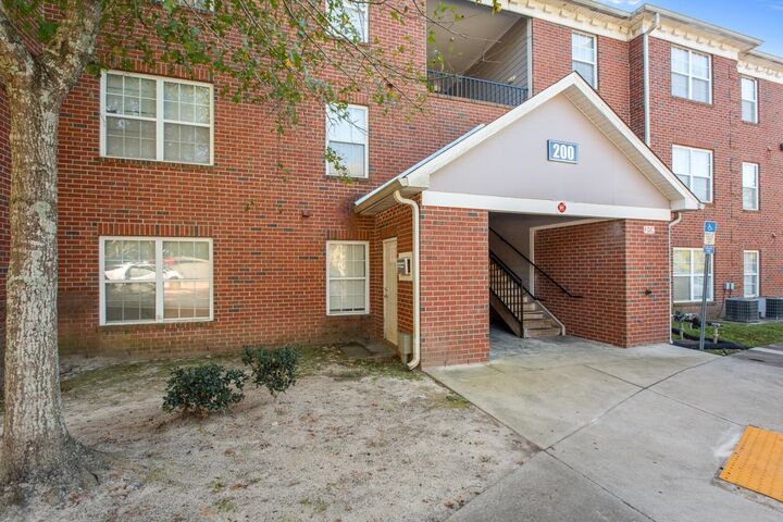 Property Photo:  3000 S Adams Street 213  FL 32301 