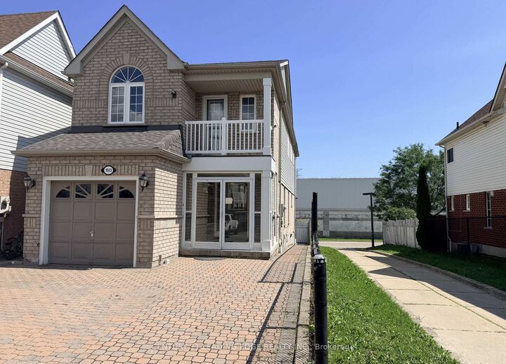 Property Photo: 1553 Avonmore Square ON L1V 7H5