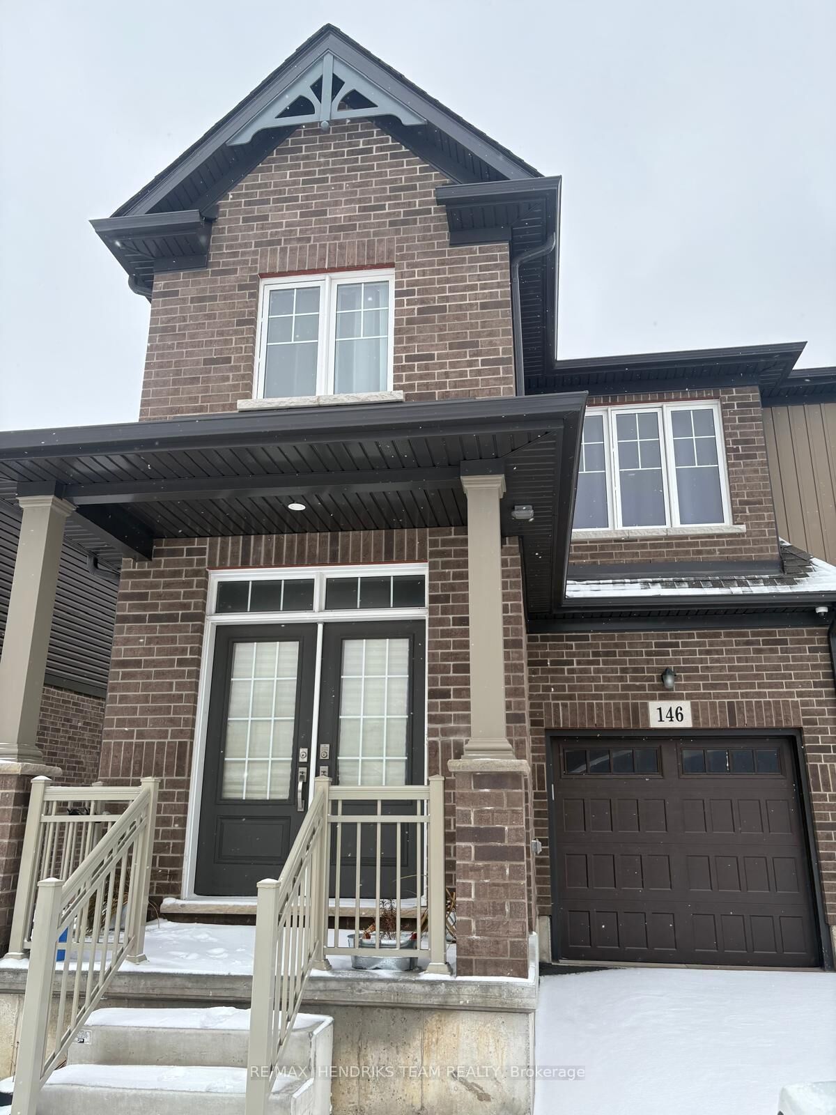 Property Photo:  146 Bur Oak Drive Basement Unit Only  ON L2V 0L7 