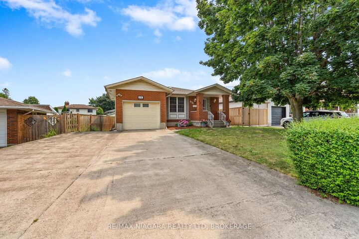 Property Photo: 476 Scott Street ON L2M 3X2