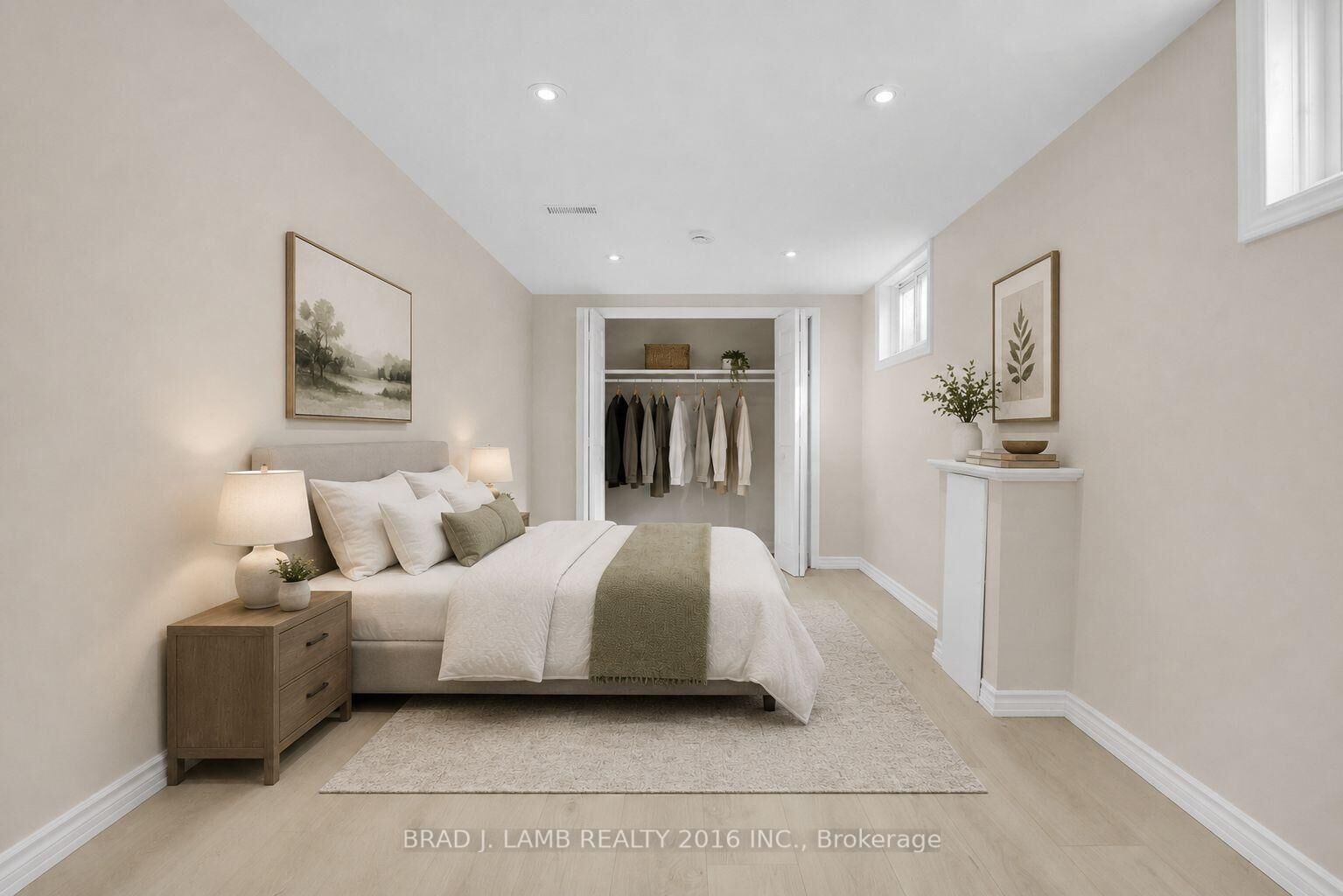 Property Photo:  75 Marshall Street #Lower  ON L4N 3S9 