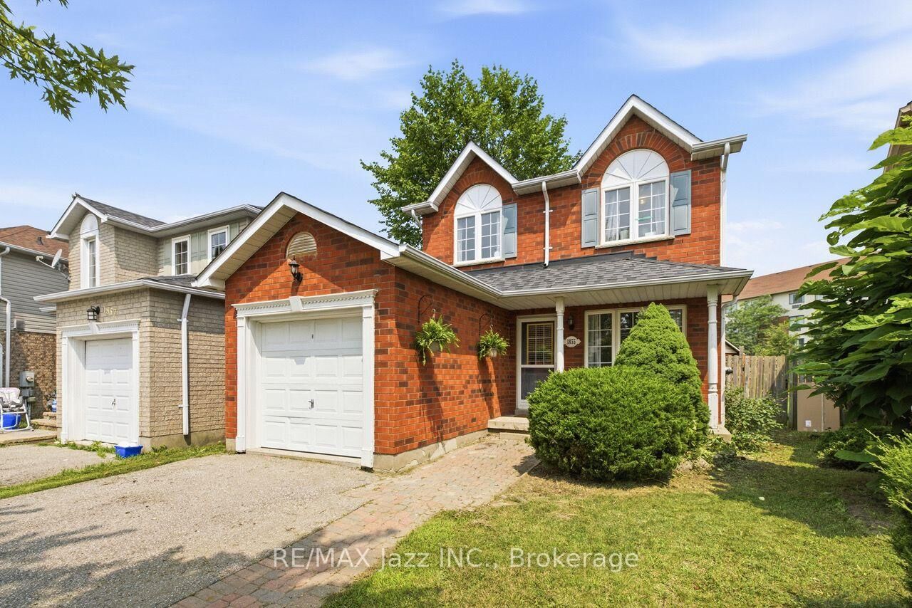 Property Photo: 1855 Dalhousie Crescent ON L1G 8C5