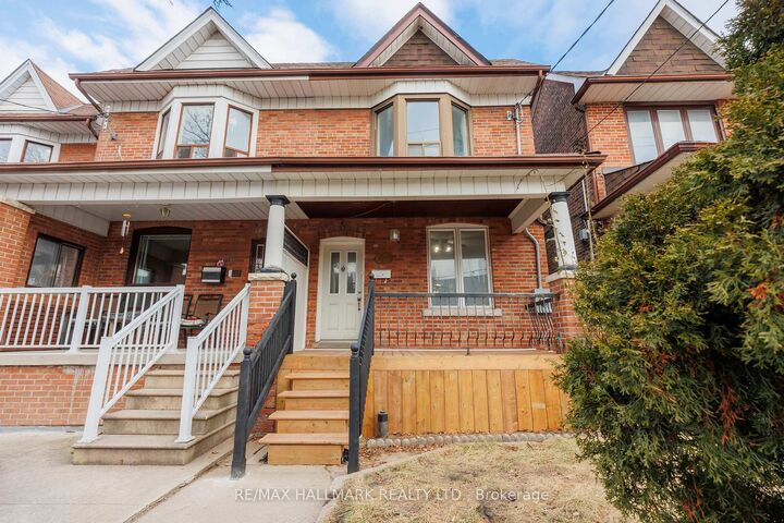 Property Photo:  185 Laughton Avenue  ON M6N 2X6 