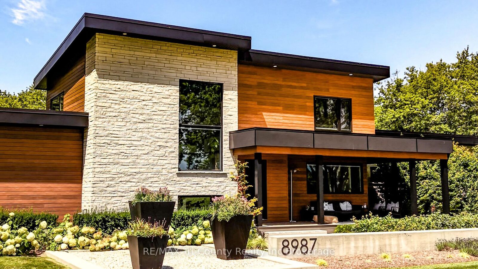 Property Photo: 8987 Powers Road ON N5P 3S7
