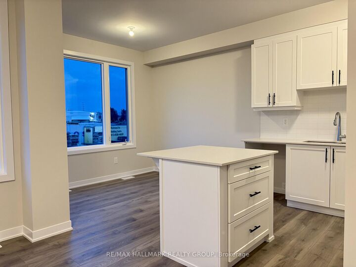 Property Photo:  747 Haflinger Row  ON K0A 2Z0 