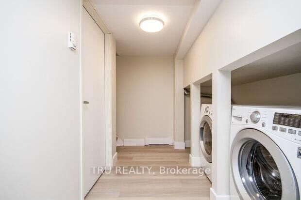 Property Photo:  2430 Iris Street B  ON K2C 1C6 