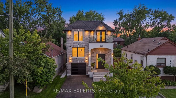 1062 Alexandra Avenue — photo 1