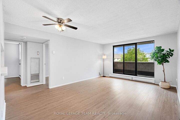 Property Photo:  1180 Ohio Street 301  ON K1H 8N5 