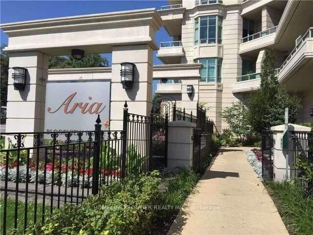Property Photo: 10 Bloorview Place 703 ON M2J 0B1