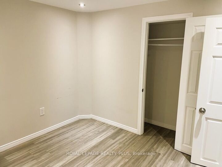 Property Photo:  455 Trudeau Drive Bsmt  ON L9T 5K8 