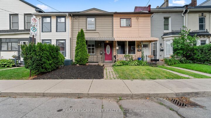 Property Photo:  180 West Avenue N  ON L8L 5C6 