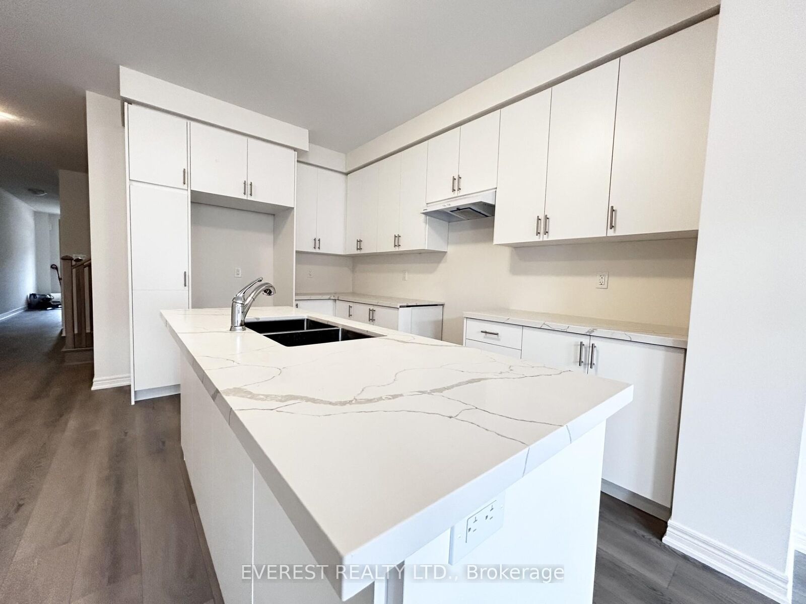 Property Photo:  11 Lidstone Street  ON N1T 0G2 