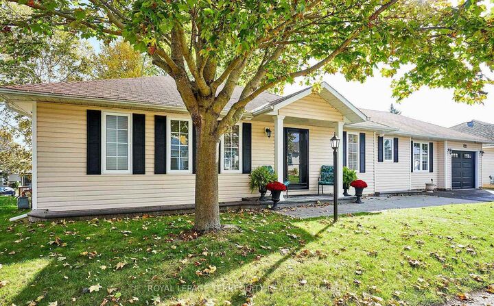 Property Photo: 91A Wilmot Trail ON L1B 1B8