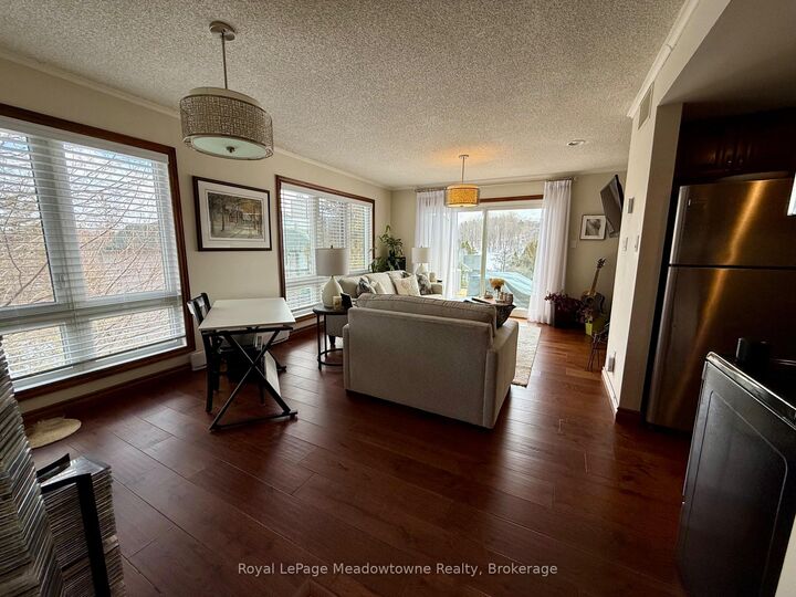 Property Photo: 34 Deerhurst Greens Road 301 ON P1H 1A9