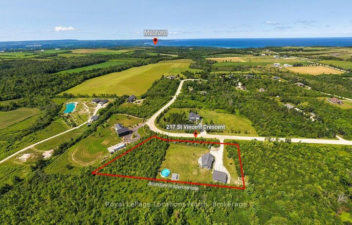 Property Photo: 217 St Vincent Crescent ON N4L 1W7