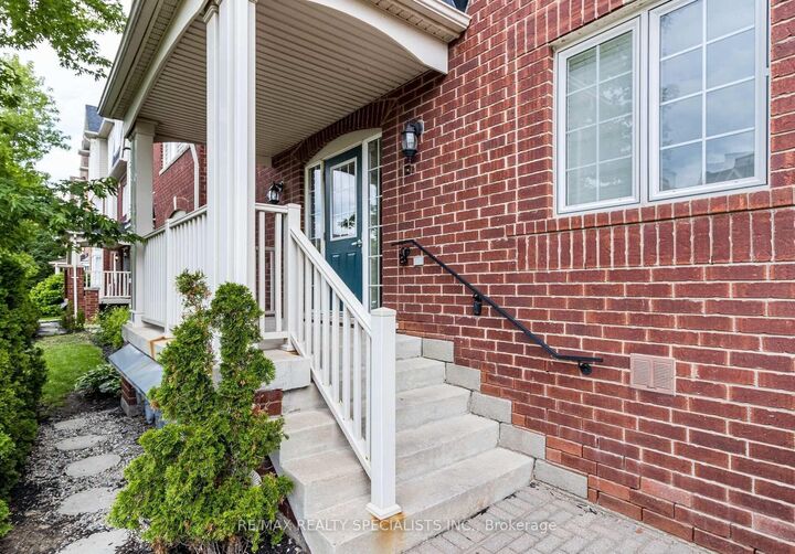 Property Photo:  614 Shoreline Drive 5  ON L5B 0A8 