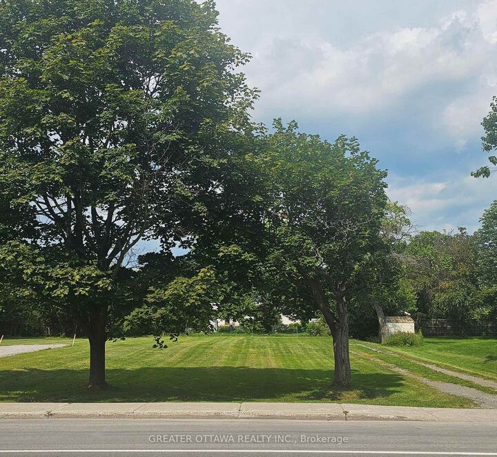 3607-B McBean Street — photo 1