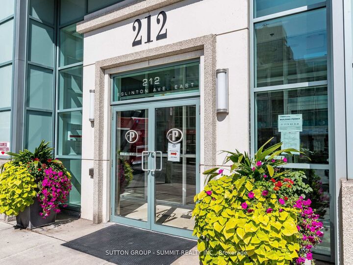 212 Eglinton Avenue E 1704 — photo 1