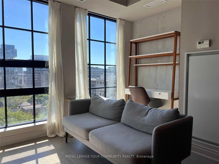 Property Photo:  608 Richmond Street W 915  ON M5V 0N9 