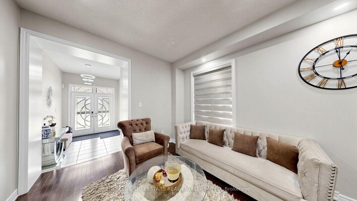 Property Photo: 18 Oconnor Crescent ON L7A 5A6