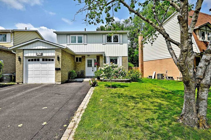 Property Photo:  174 Currey Crescent  ON L3Y 5M9 