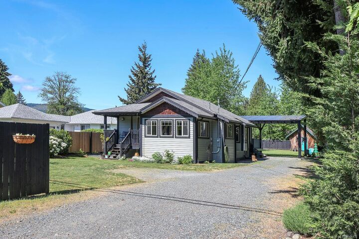 Property Photo:  4680 Cumberland Rd  BC V0R 1S0 