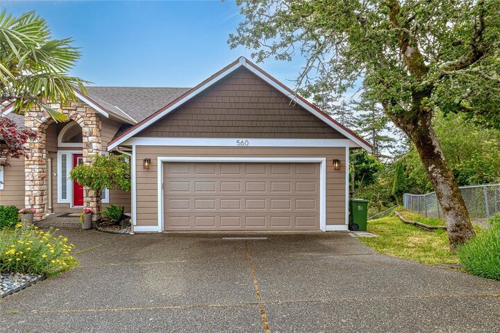 Property Photo: 560 Tory Pl BC V9C 3S2