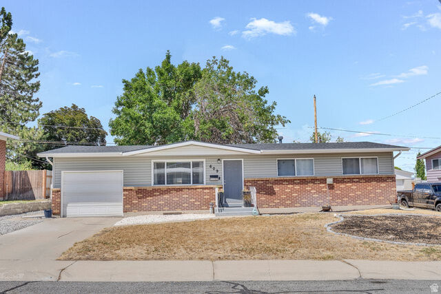 Property Photo: 609 N Nelson Ave E UT 84074