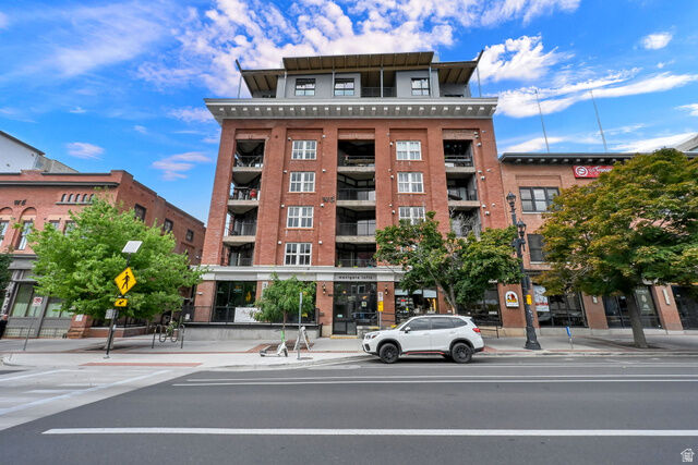 Property Photo: 328 W 200 S 207 UT 84101