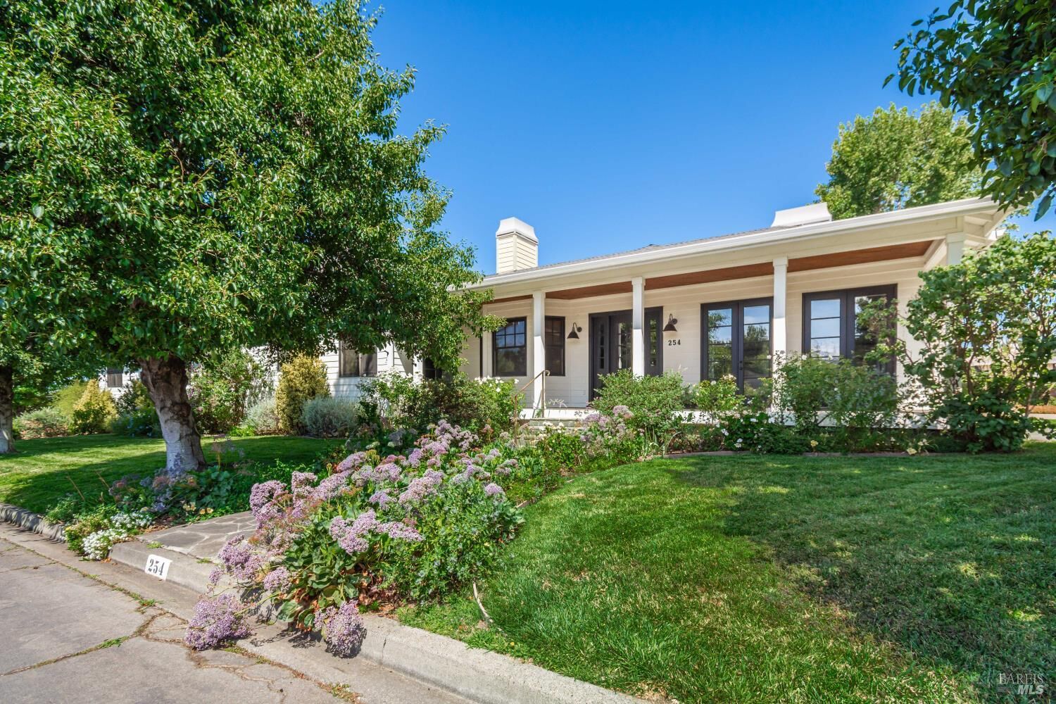 Property Photo:  254 Saint Andrews Drive  CA 94558 