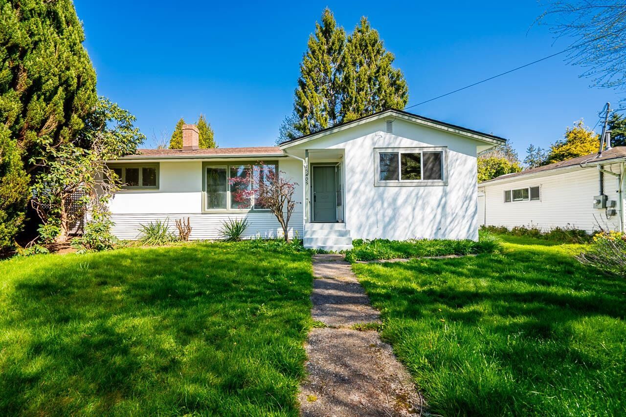 Property Photo: 15405 Semiahmoo Avenue BC V4B 1T6