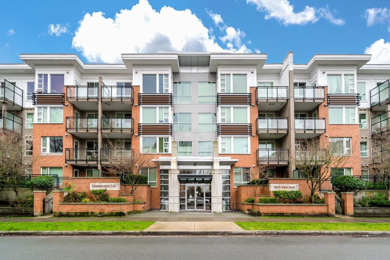 Property Photo: 9500 Odlin Road 330 BC V6X 1C9