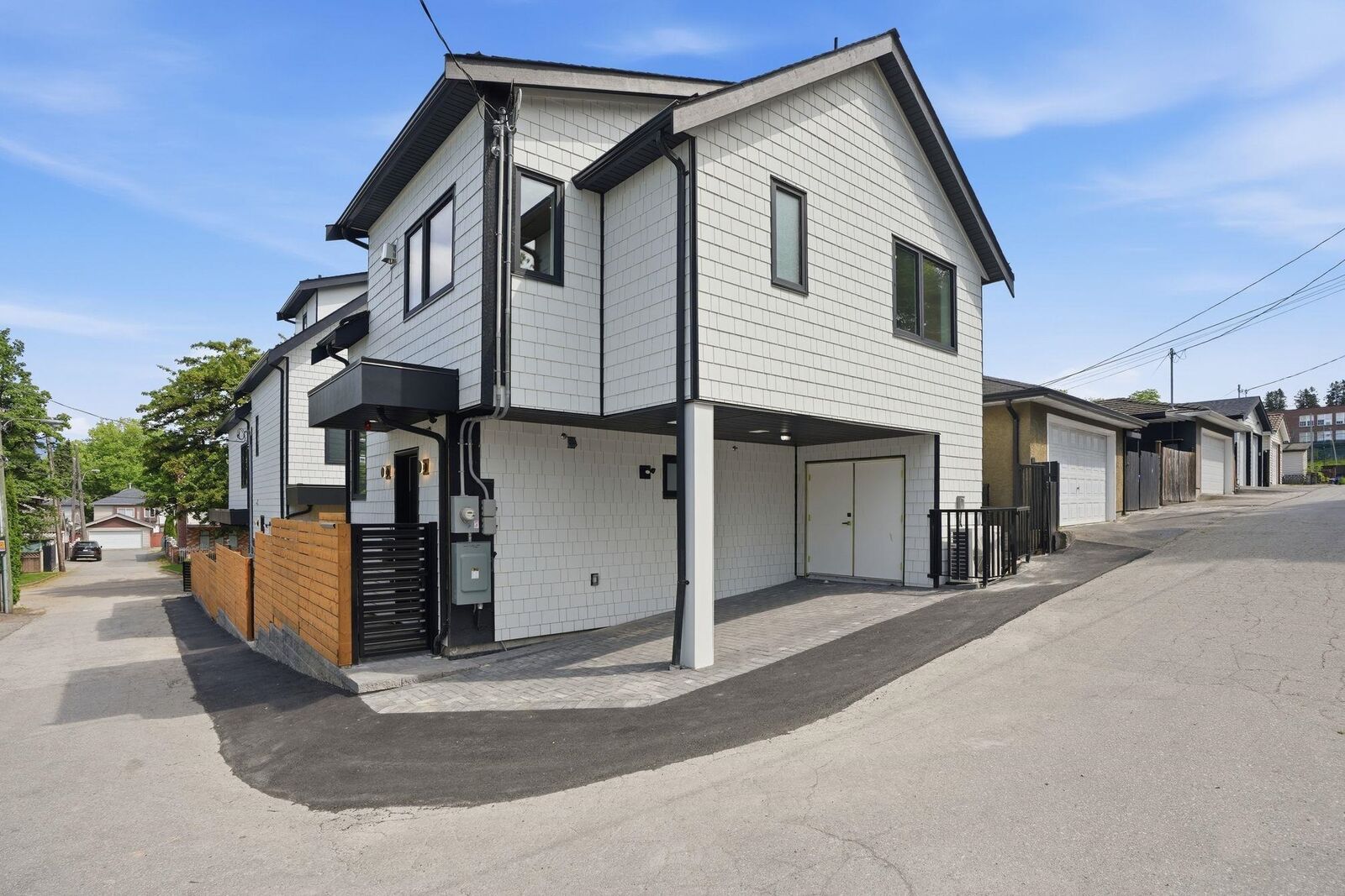 Property Photo: 2436 E 20th Avenue BC V5M 2T6