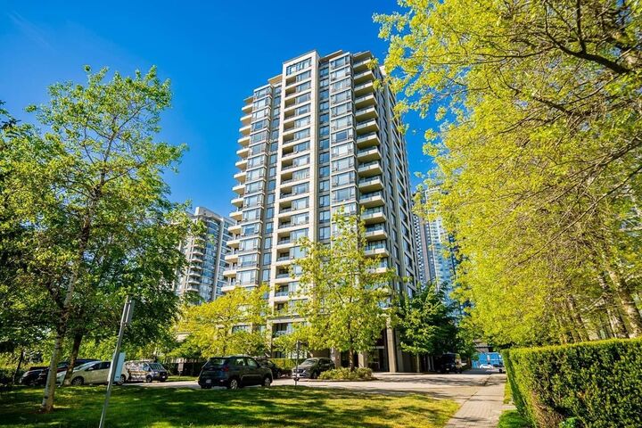 Property Photo: 4178 Dawson Street 1107 BC V5C 0A1