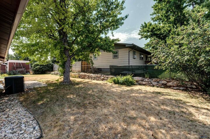 Property Photo: 1502 Whitetail Dr SD 57785