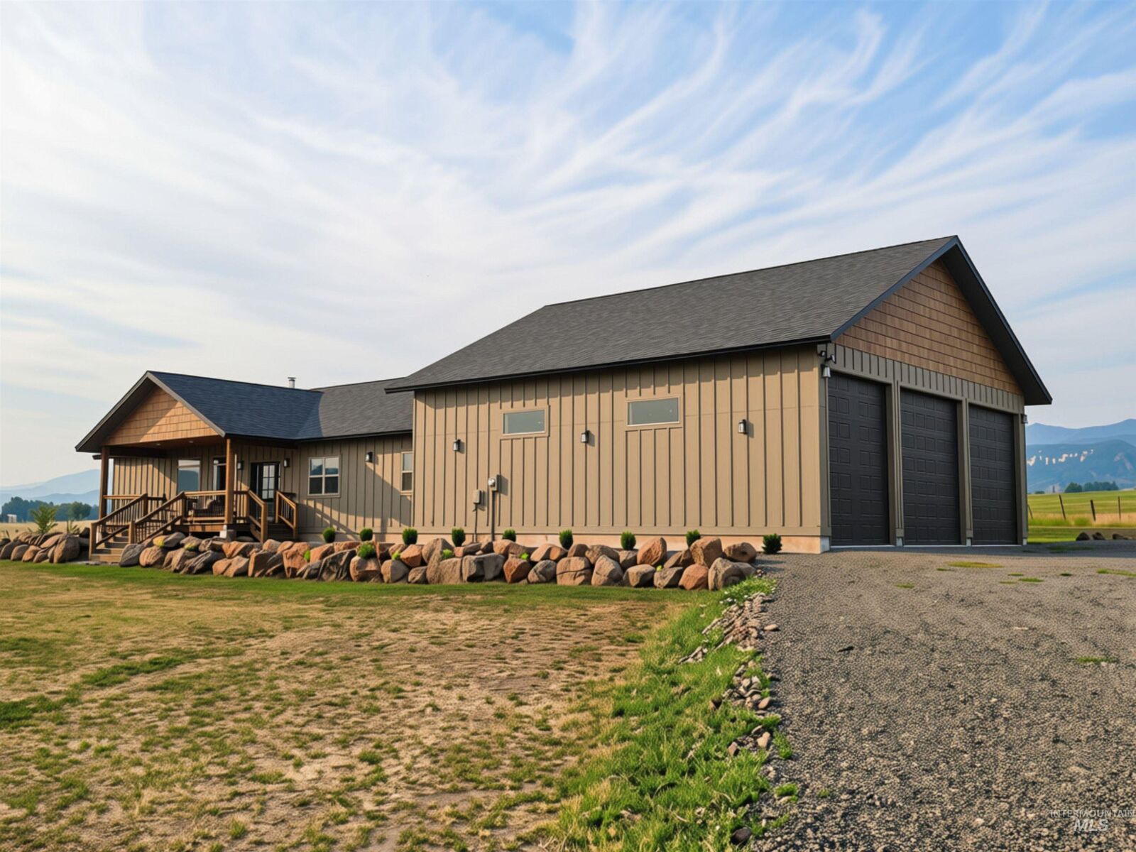 Property Photo:  2192 Hwy 95  ID 83612 